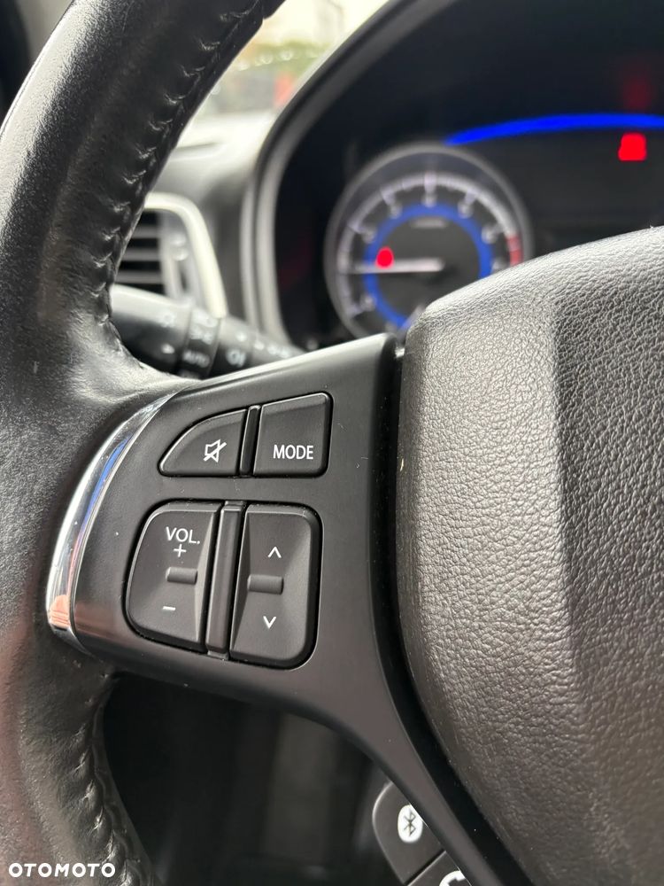 Suzuki Baleno 1.2 Premium - 16