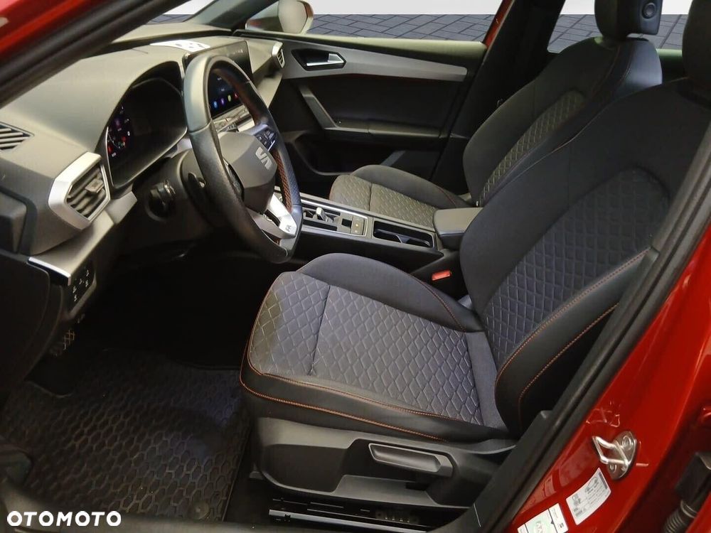 Seat Leon Sportstourer 1.5 eTSI FR DSG - 11