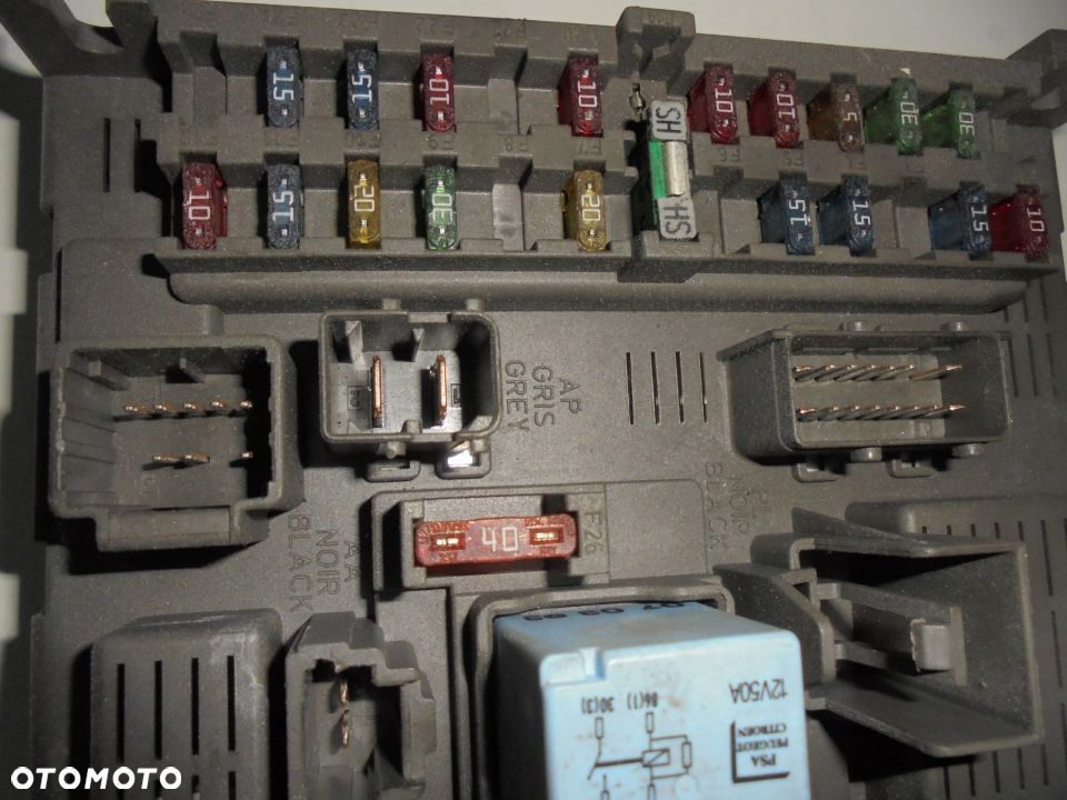MODUL BSI CITROEN PEUGEOT 9651938180 - 1