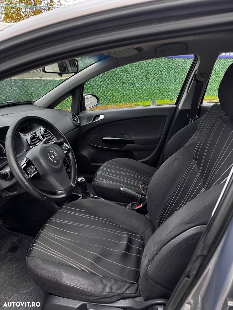Opel Corsa - 16