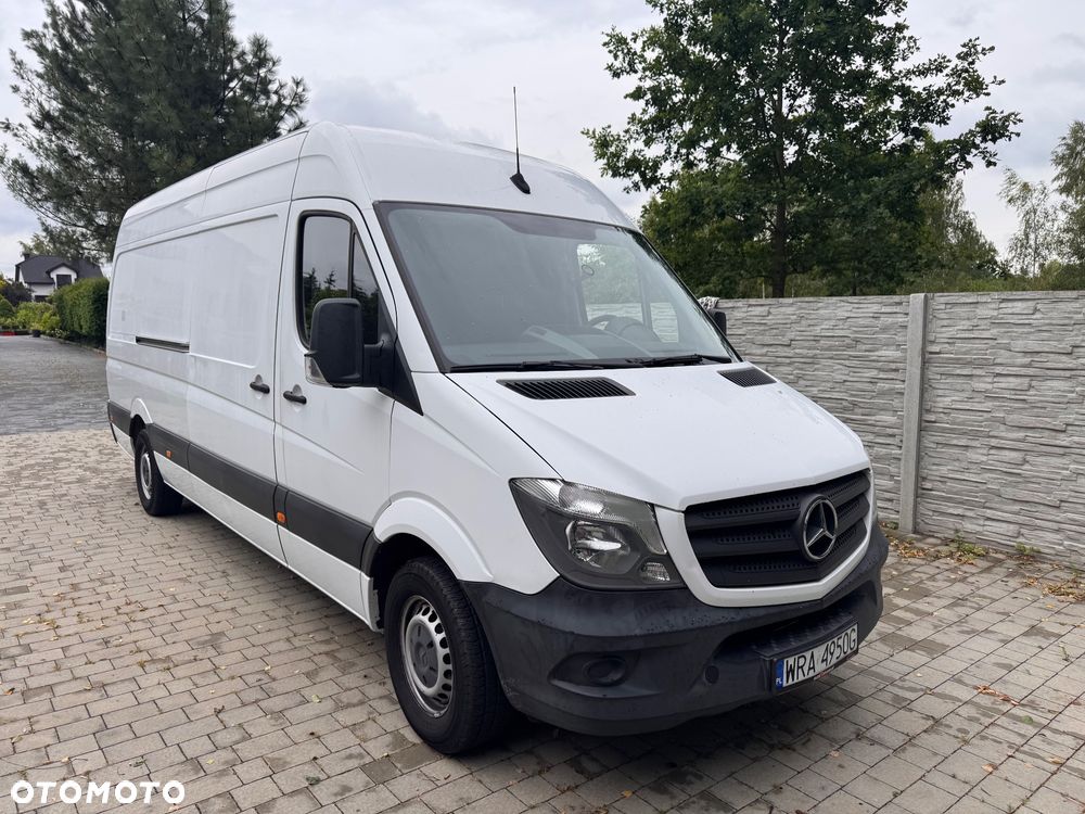 Mercedes-Benz Sprinter - 1