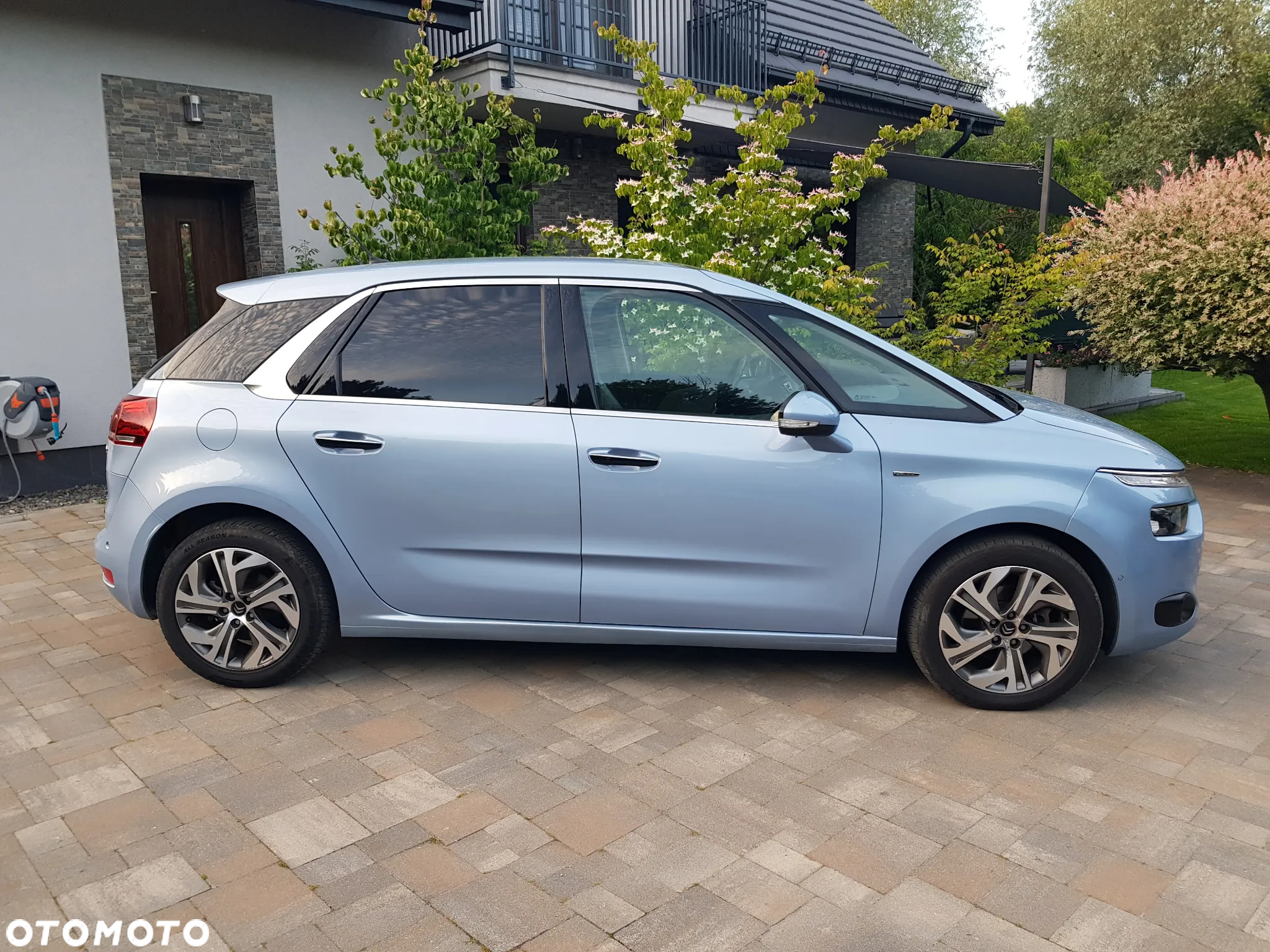Citroën C4 Picasso 1.6 e-HDi Exclusive - 3