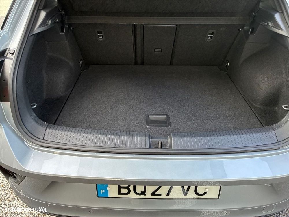 VW T-Roc 1.5 TSI R-Line DSG - 16