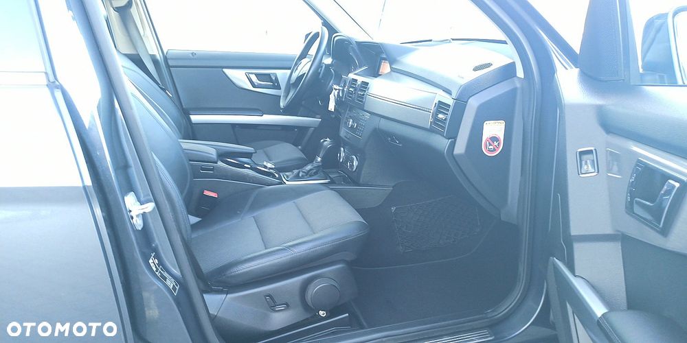 Mercedes-Benz GLK 220 CDI DPF 4Matic BlueEFFICIENCY 7G-TRONIC SPORT EDITION - 31