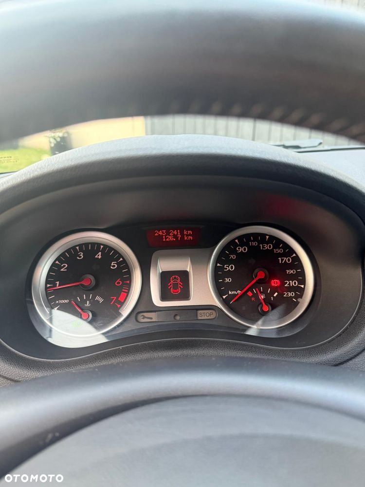 Renault Clio 1.2 16V 75 GPS - 14