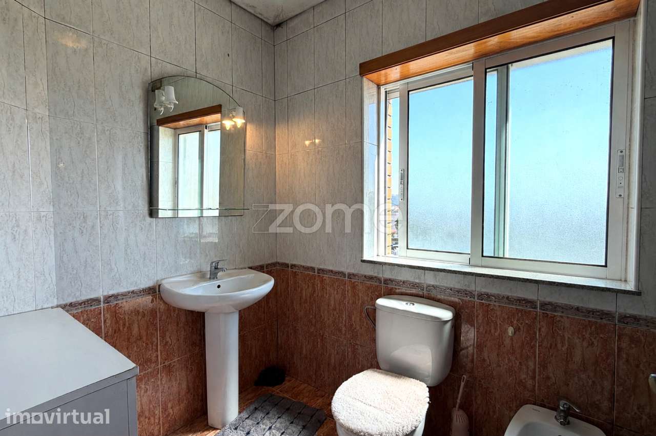 Apartamento T4 com Terraço em Barroselas, Viana do Castelo