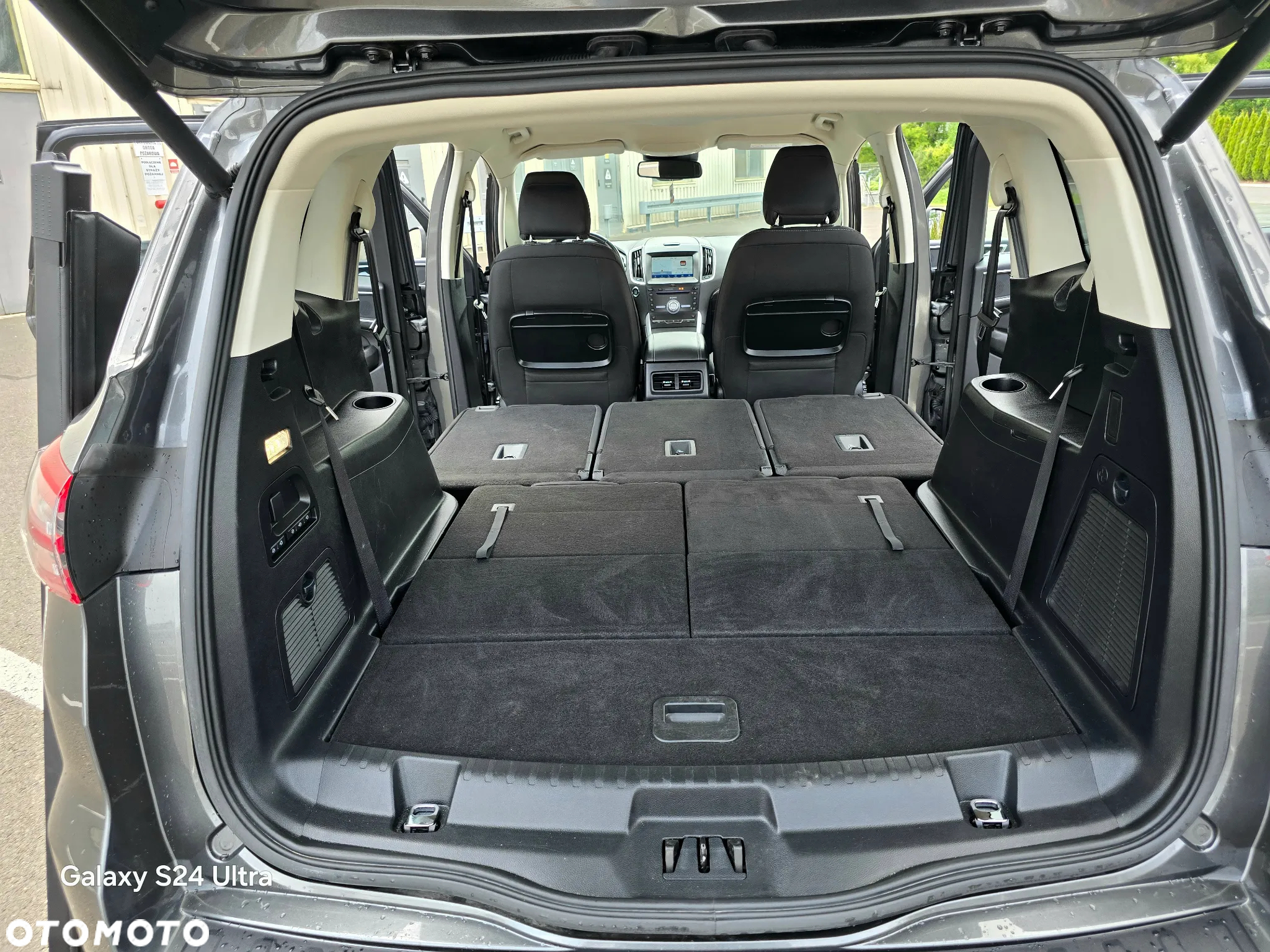 Ford S-Max 2.0 EcoBlue Titanium - 20