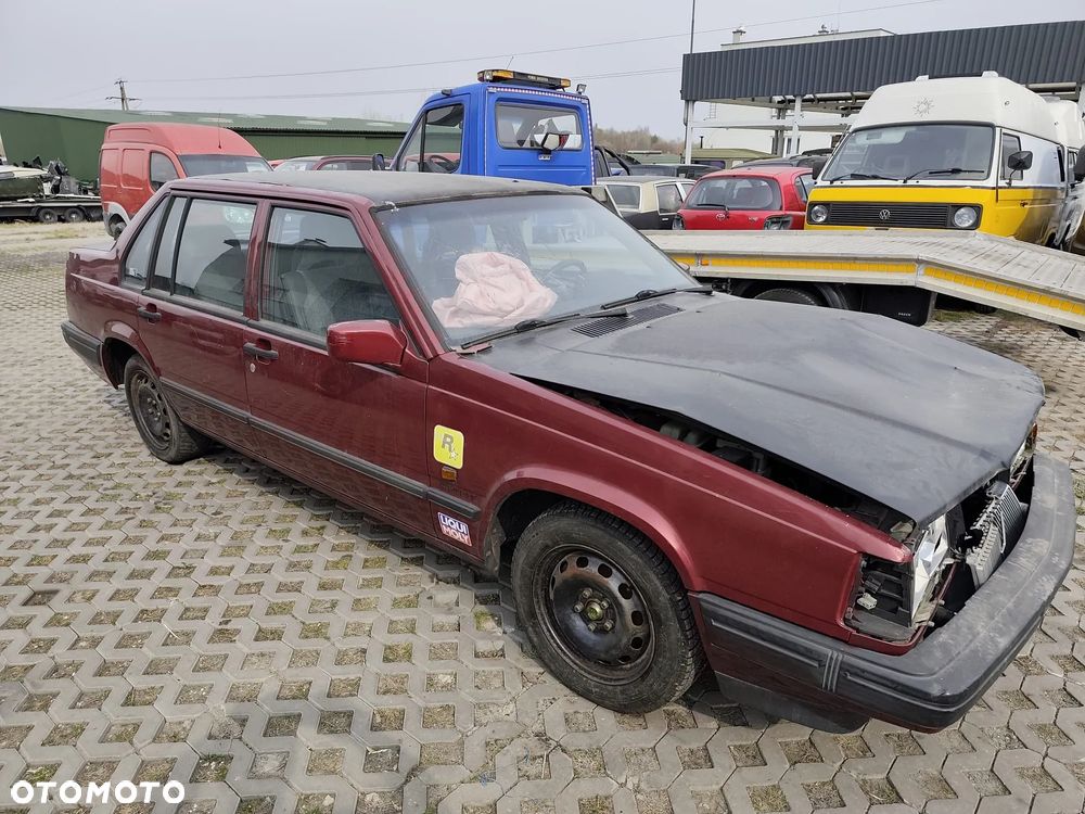 Volvo Seria 900 - 1