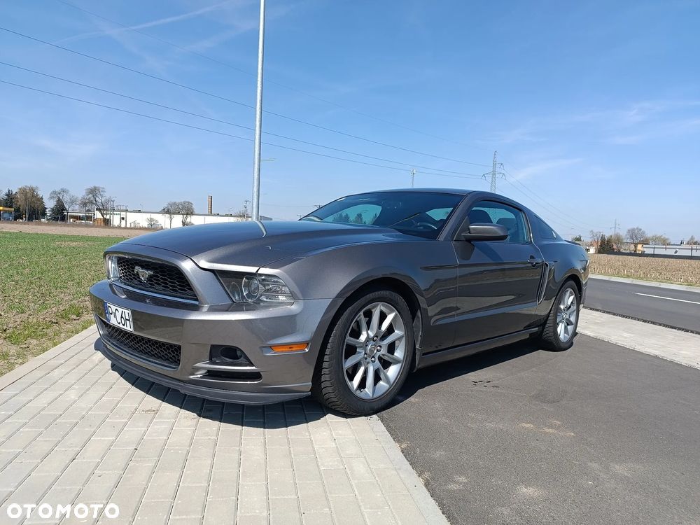 Ford Mustang 3.7 V6 - 1