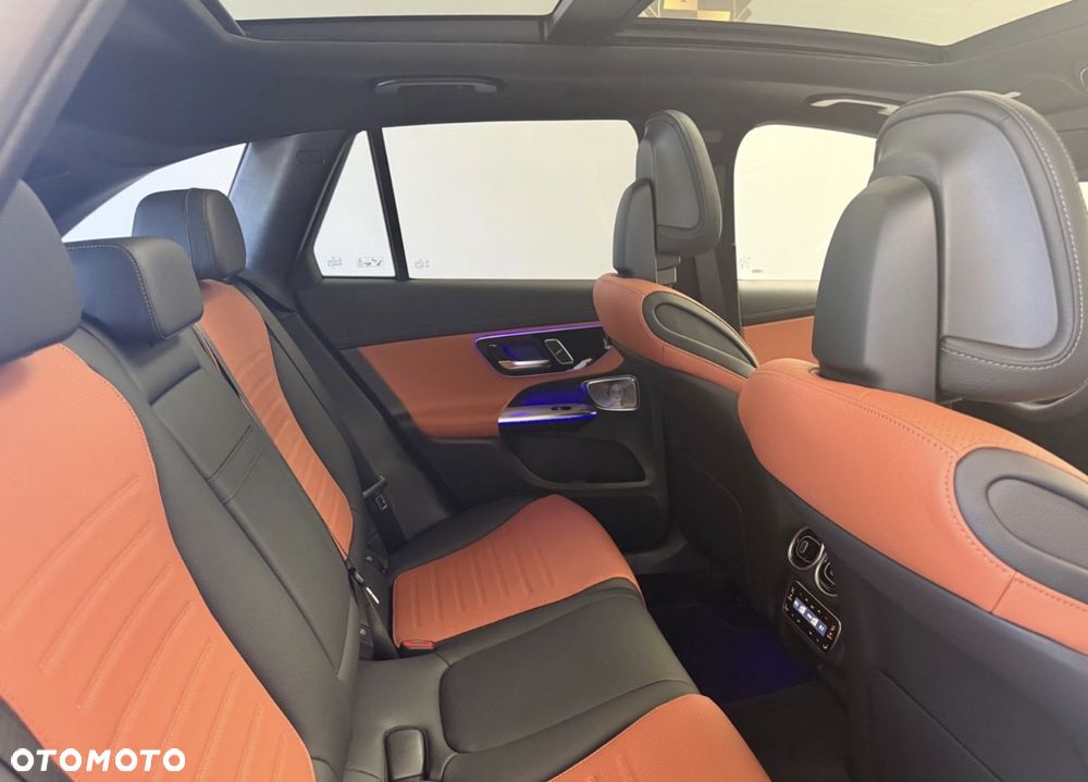 Mercedes-Benz GLC 220 d mHEV 4-Matic AMG Line - 11