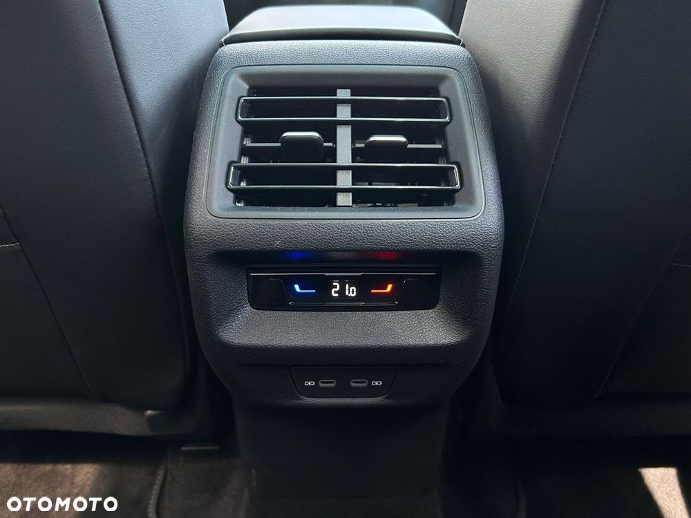 Volkswagen Tayron - 26