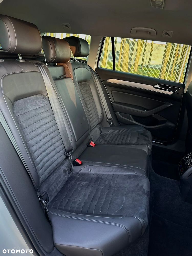Volkswagen Passat - 29