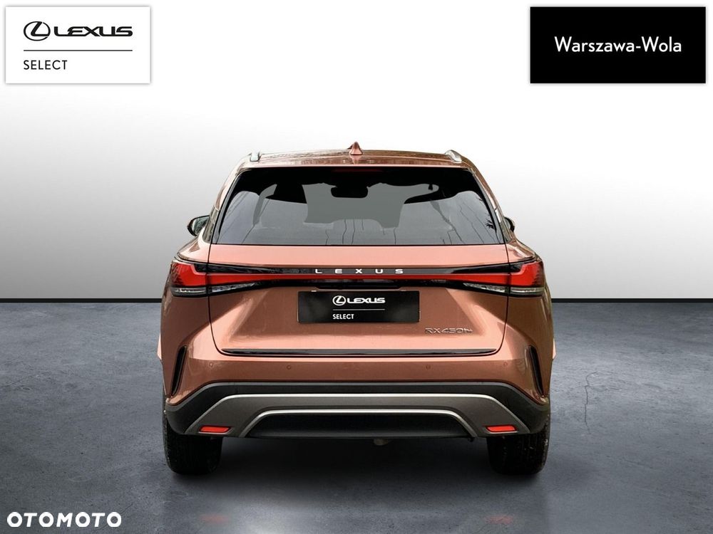 Lexus RX 450h+ Omotenashi - 6