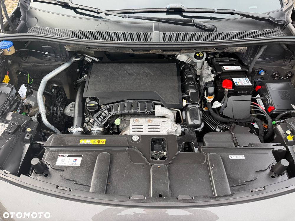 Peugeot 3008 1.2 PureTech Active Pack S&S - 36