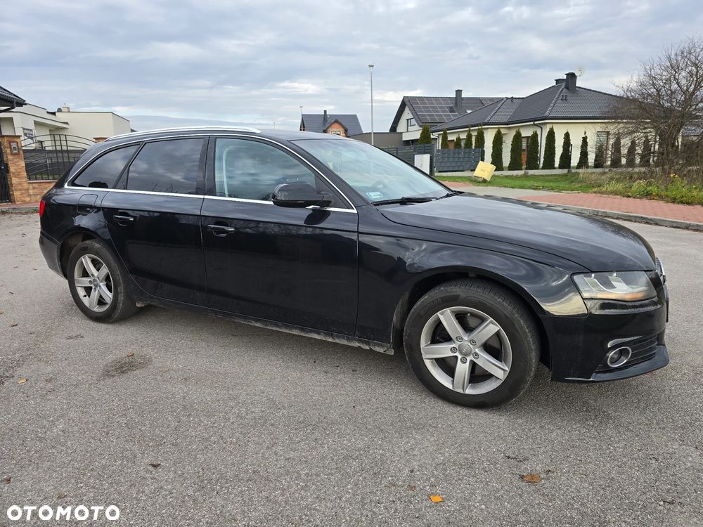 Audi A4 Avant 2.0 TDI - 9