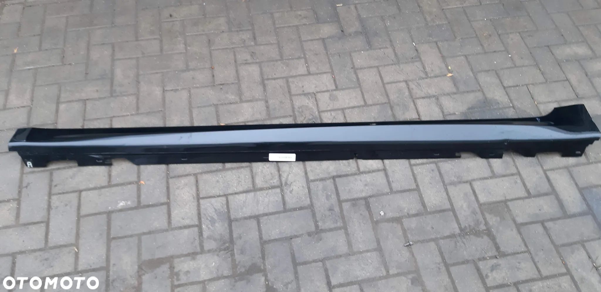 Listwa progowa lewa 475 M Pakiet 8064743 BMW G31 xDrive 2.0B hybryda 2022r lift kombi 4x4 - 1