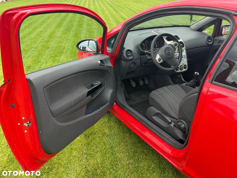 Opel Corsa 1.2 16V Enjoy mit Style Paket - 6