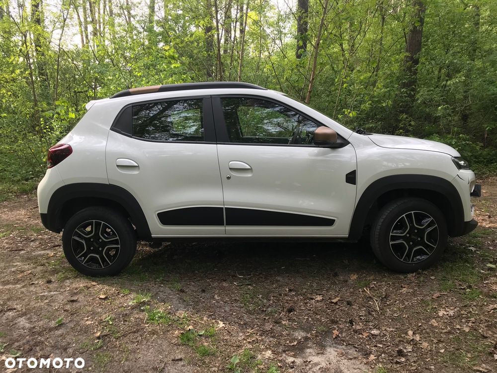 Dacia Spring 27.4kWh Business - 11