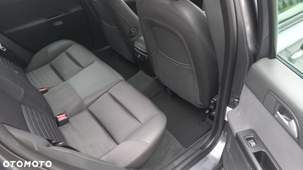 Volvo V50 2.4 Kinetic - 4