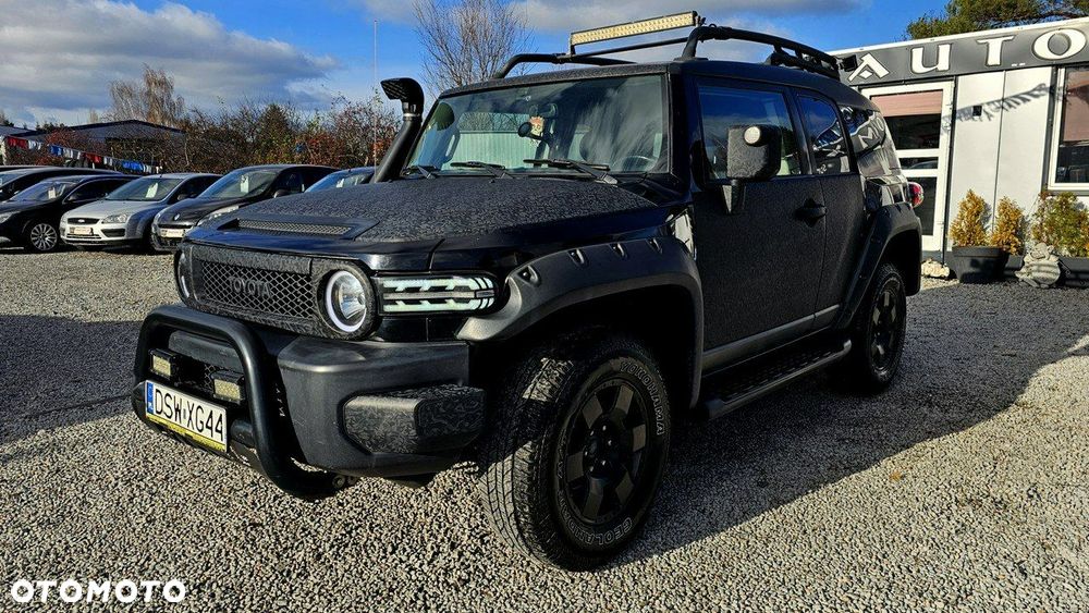 Toyota FJ - 15