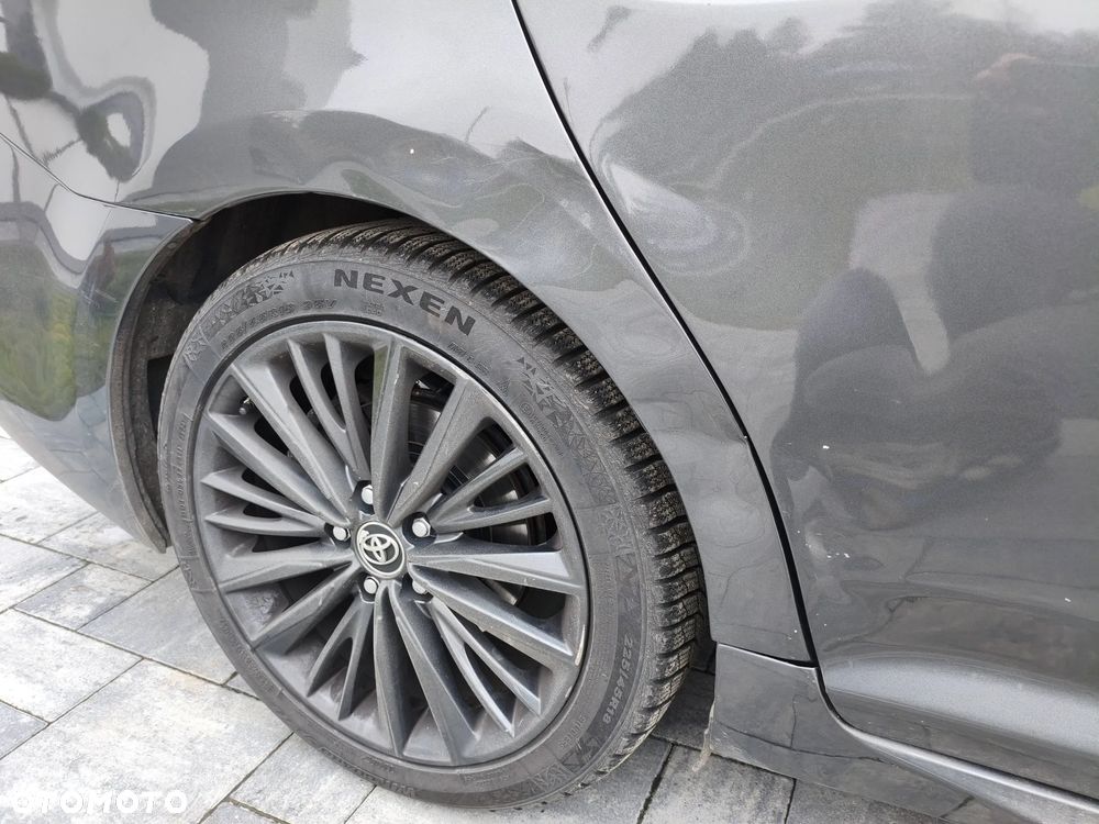 Toyota Avensis 2.0 Prestige MS - 11