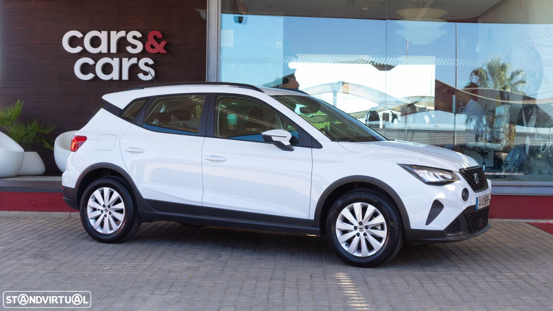 SEAT Arona 1.0 TSI Style DSG - 1