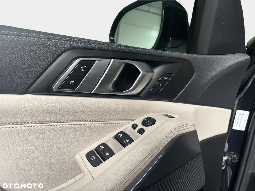 BMW X5 xDrive30d mHEV - 26