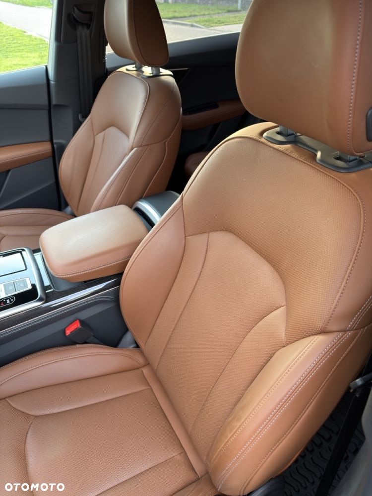 Audi Q8 50 TDI mHEV Quattro Tiptronic - 3