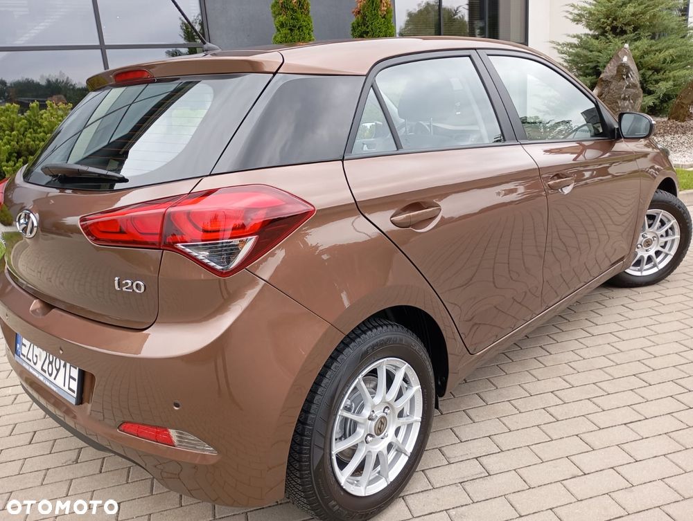 Hyundai i20 1.2 Elegant - 8