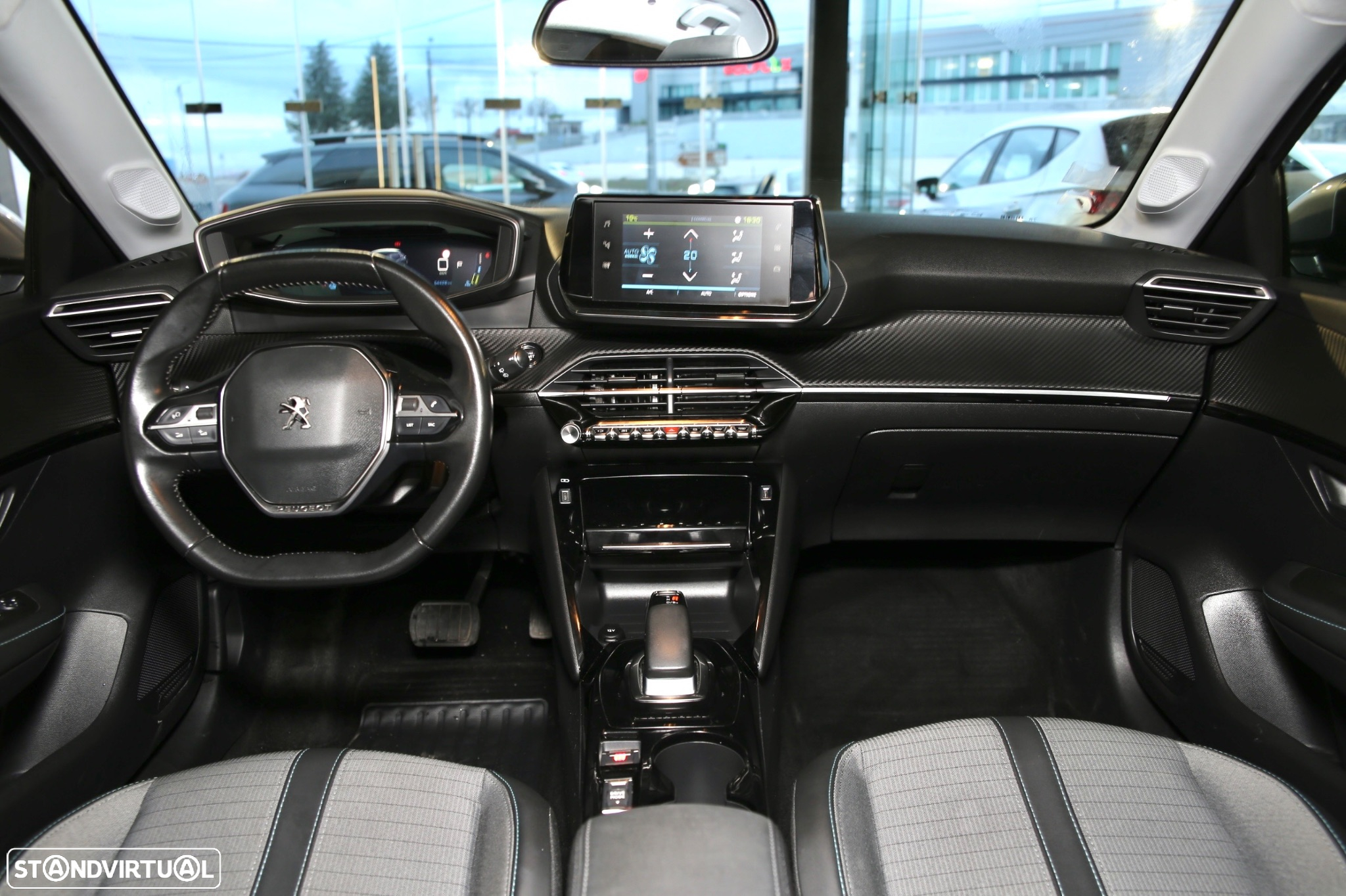 Peugeot e-208 51 kWh Allure - 4