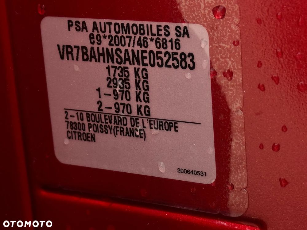 Citroën C4 PureTech 130 Stop&Start SHINE - 12