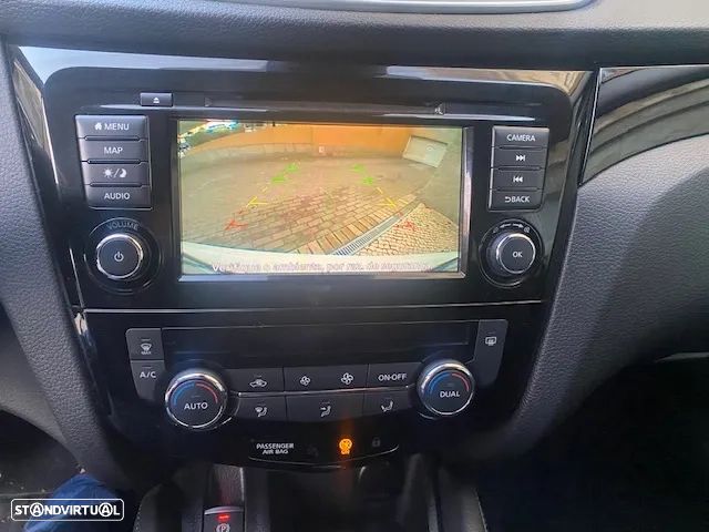 Nissan Qashqai 1.3 DIG-T N-Connecta J18 - 4