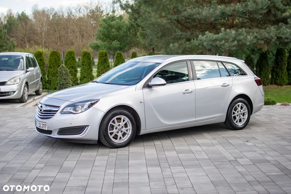 Opel Insignia - 1