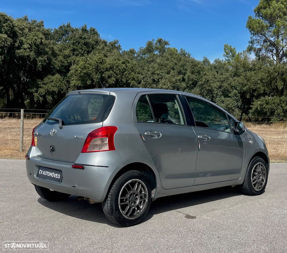 Toyota Yaris 1.0 VVT-i AC - 5