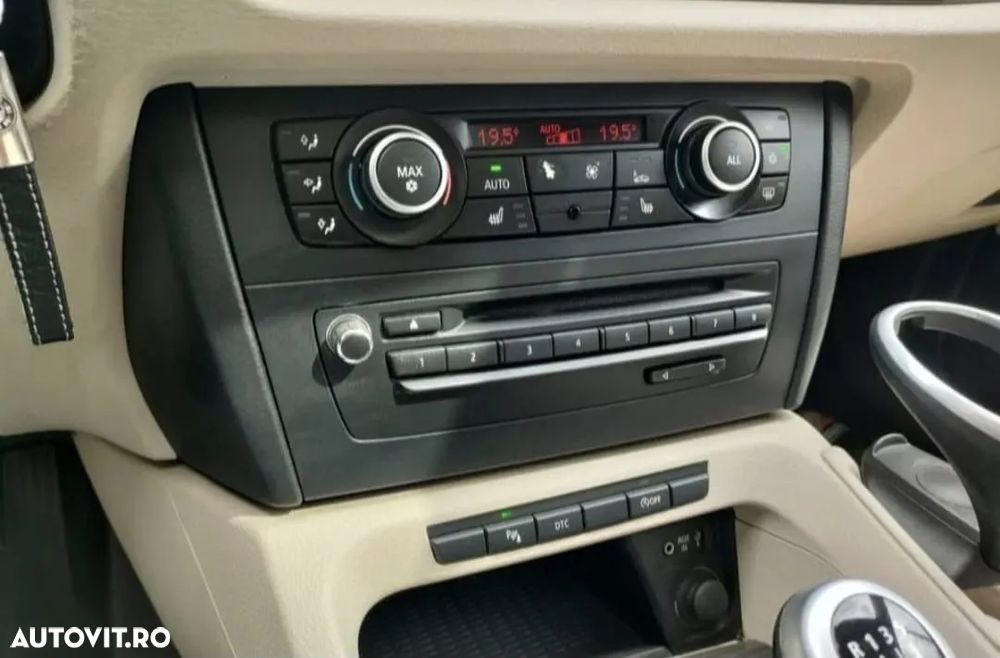 BMW X1 sDrive20d - 5
