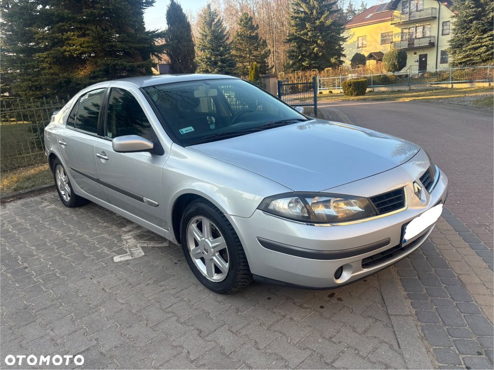 Renault Laguna - 4
