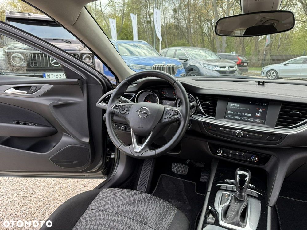 Opel Insignia - 19