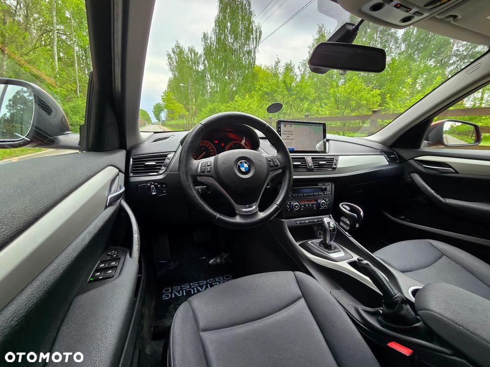 BMW X1 xDrive28i Sport Line - 33