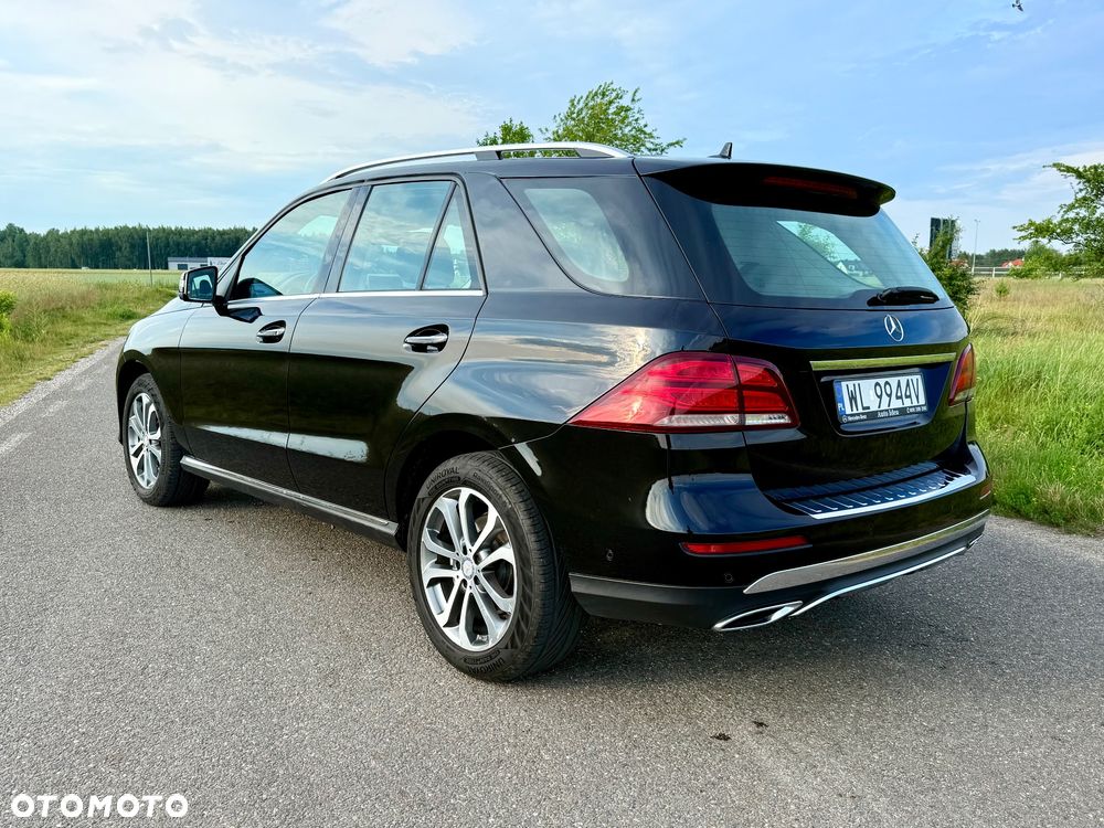 Mercedes-Benz GLE 250 d 4-Matic - 3