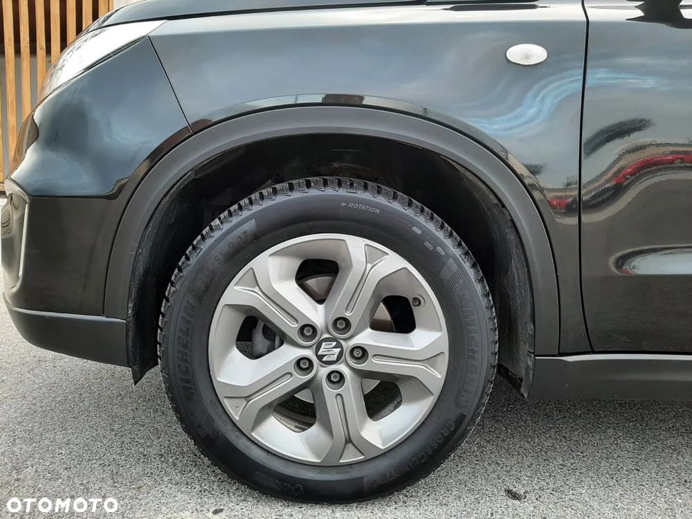 Suzuki Vitara 1.6 DDiS (4x4) Allgrip Comfort - 38