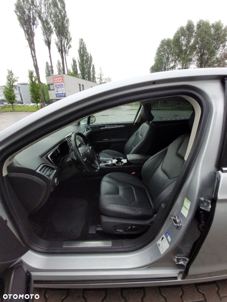 Ford Mondeo - 13
