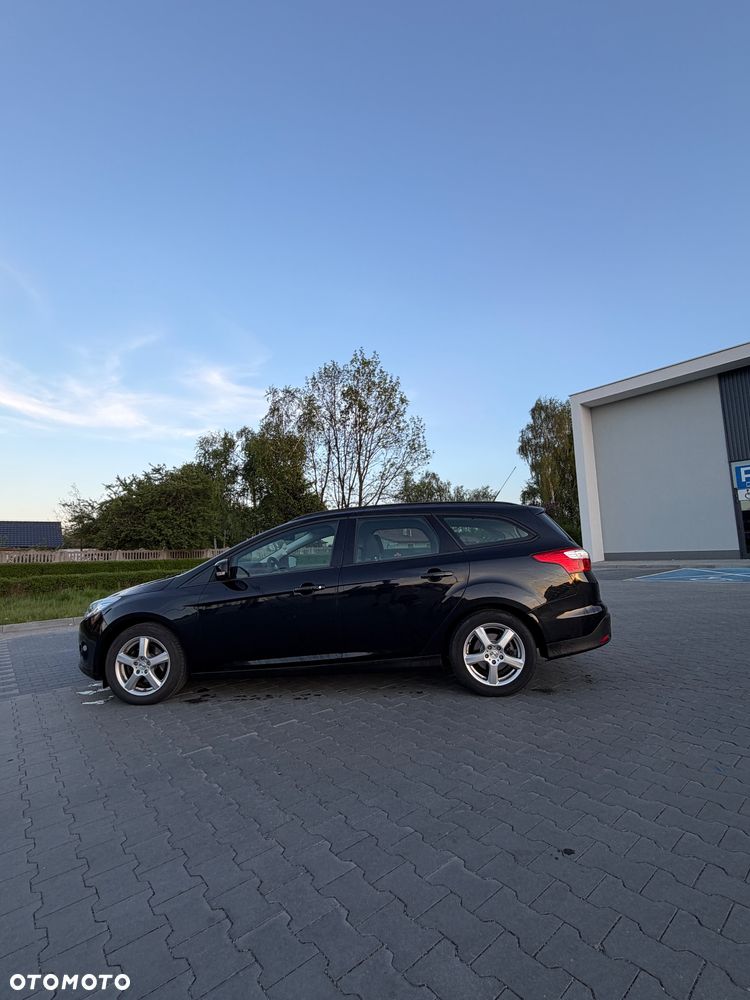 Ford Focus SW 1.6 TDCi DPF S&S Trend - 6