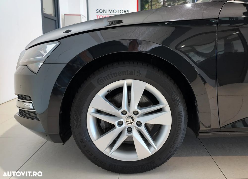 Skoda Superb 2.0 TDI DSG Ambition - 10