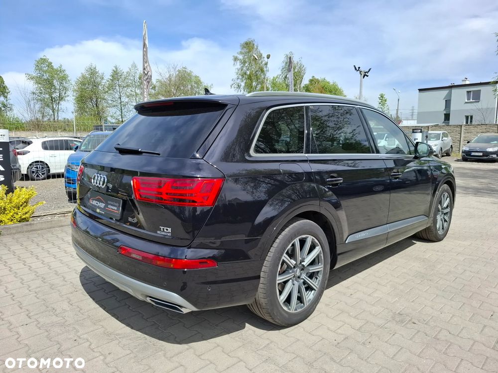 Audi Q7 - 35