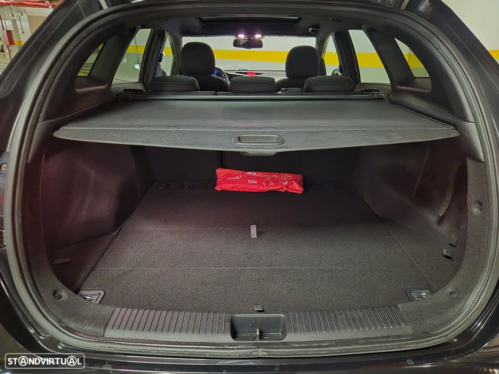 Kia Ceed SW 1.6 CRDi GT Line - 34