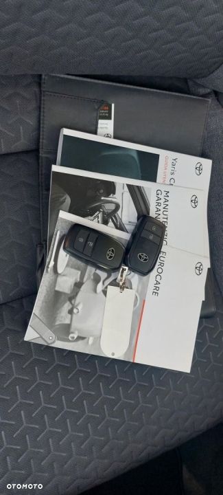 Toyota Yaris Cross Hybrid 1.5 Active - 17