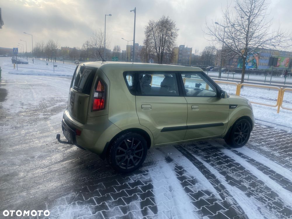 Kia Soul 1.6 CVVT Black Collection - 11