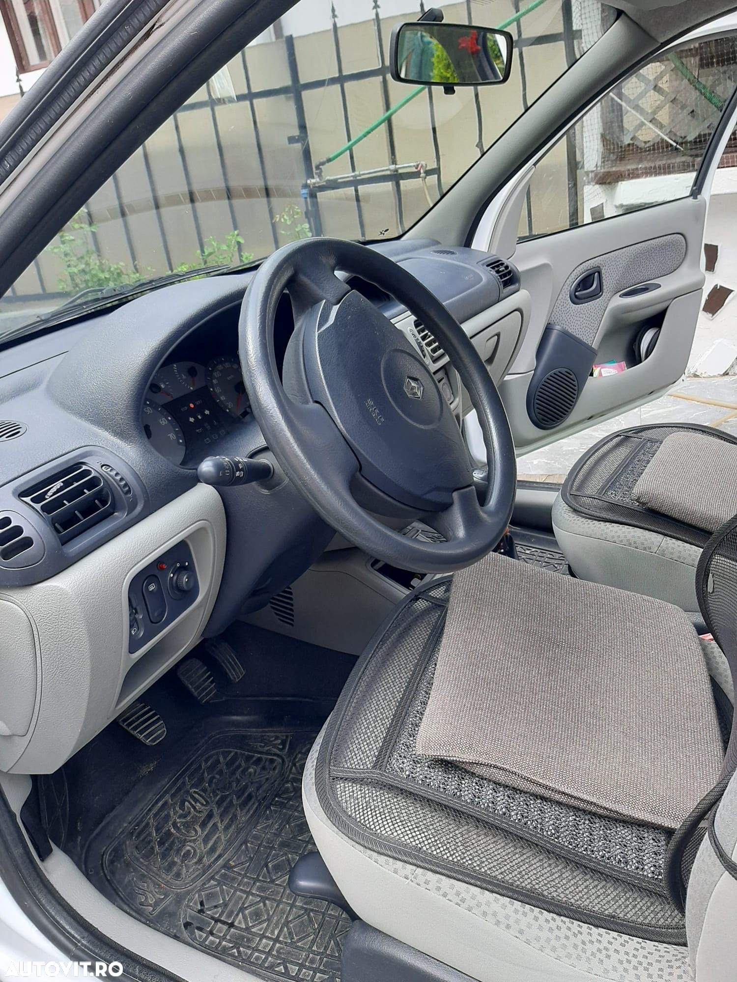 Renault Symbol Clio 1.4 Fidji - 3