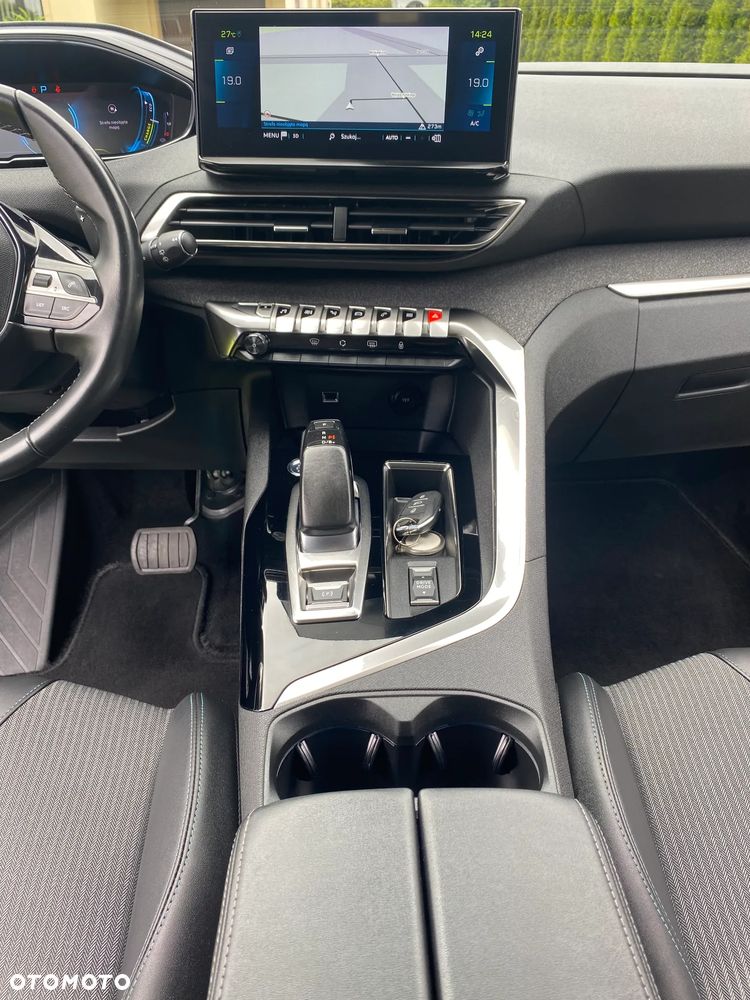 Peugeot 3008 - 24