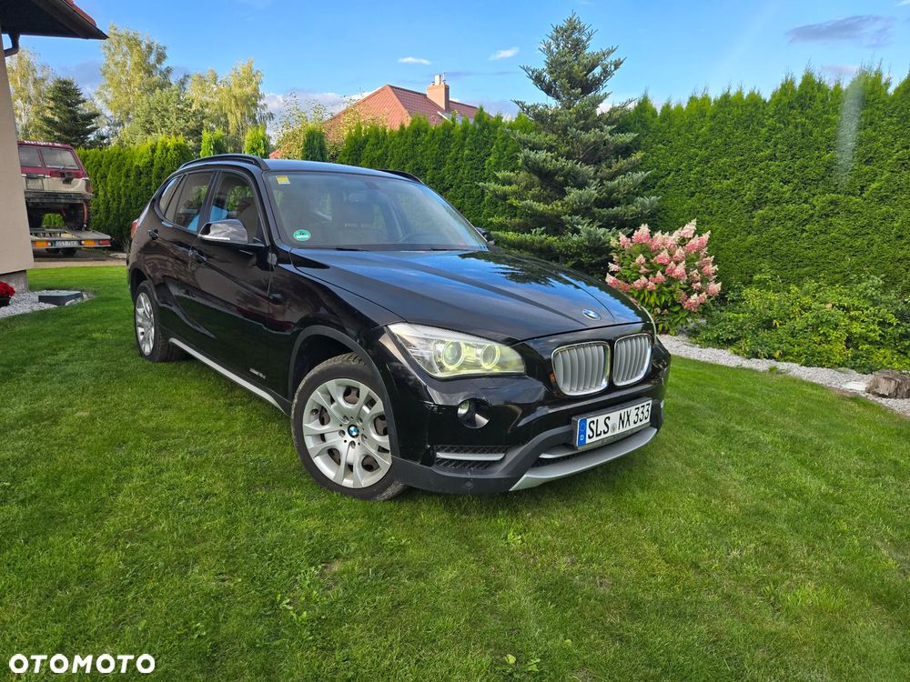 BMW X1 sDrive18d xLine - 19